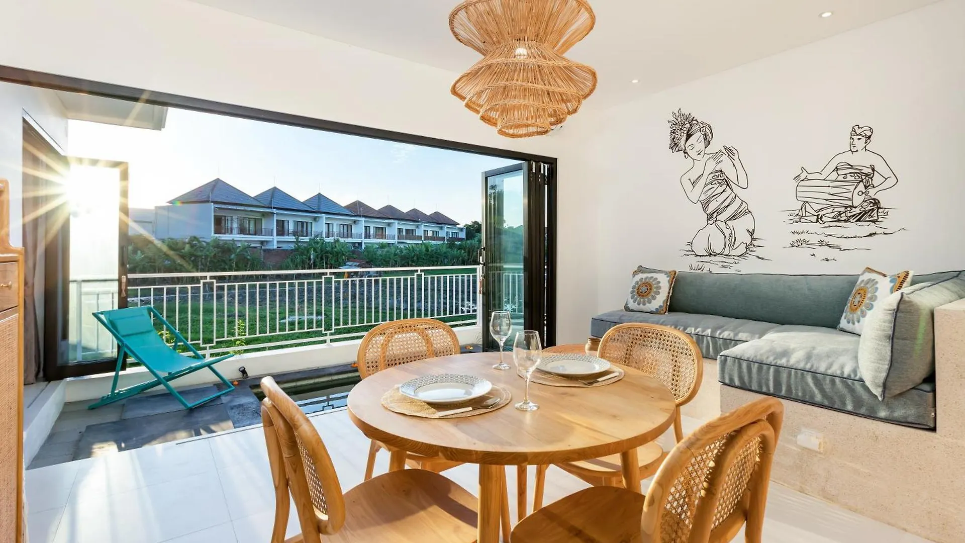 New! Villa Theo - 1Br Villa In Kerobokan Seminyak